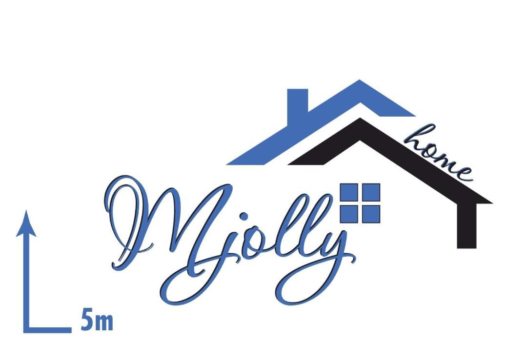 Mjolly Apartment Tirana Esterno foto
